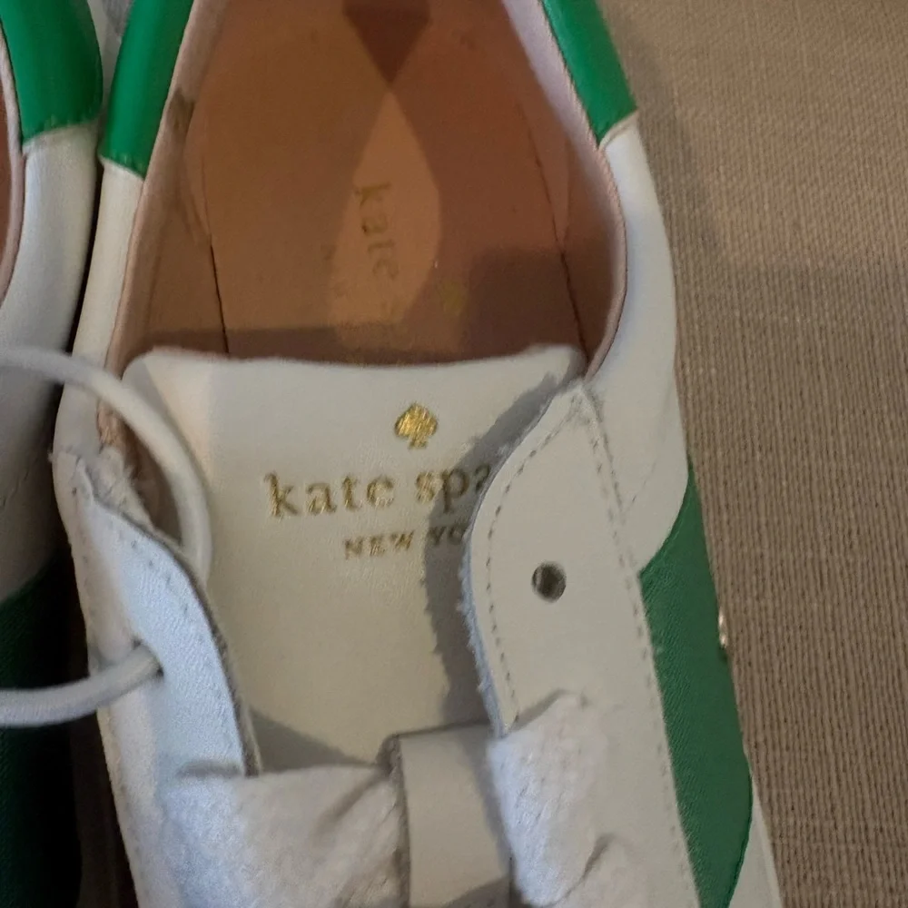 Kate Spade Court Sneakers White & Green Ainsley NWOT size 6B EUR 36.5 - Picture 6 of 9